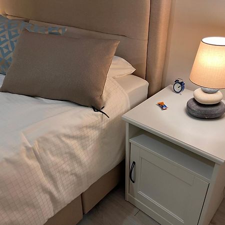 Modern, Kenyelmes Otthon Neked Apartment Budapest Bagian luar foto